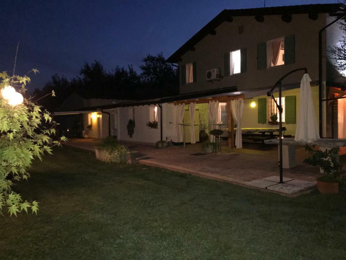 Appartamento Casa Vacanze Corte Ara Decima Sona Exterior foto